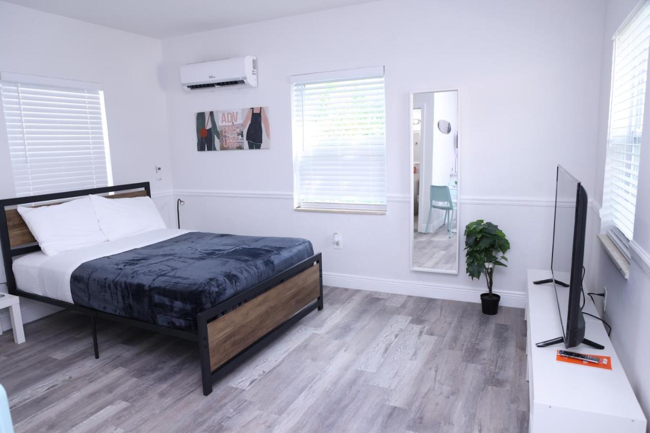 Douglas Rd Apartments ไมอามี ภายนอก รูปภาพ