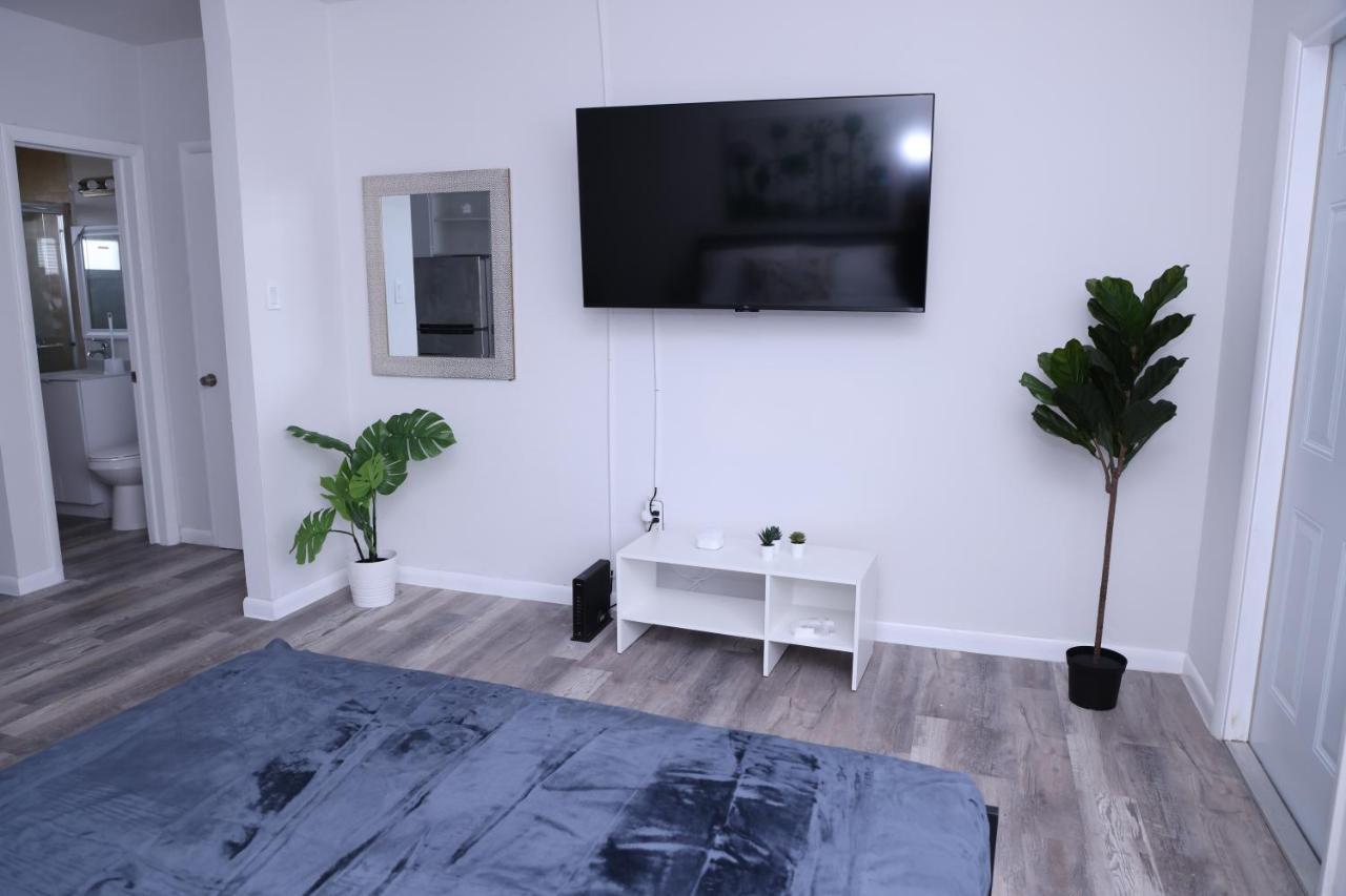 Douglas Rd Apartments ไมอามี ภายนอก รูปภาพ