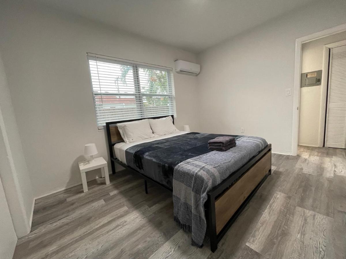 Douglas Rd Apartments ไมอามี ภายนอก รูปภาพ
